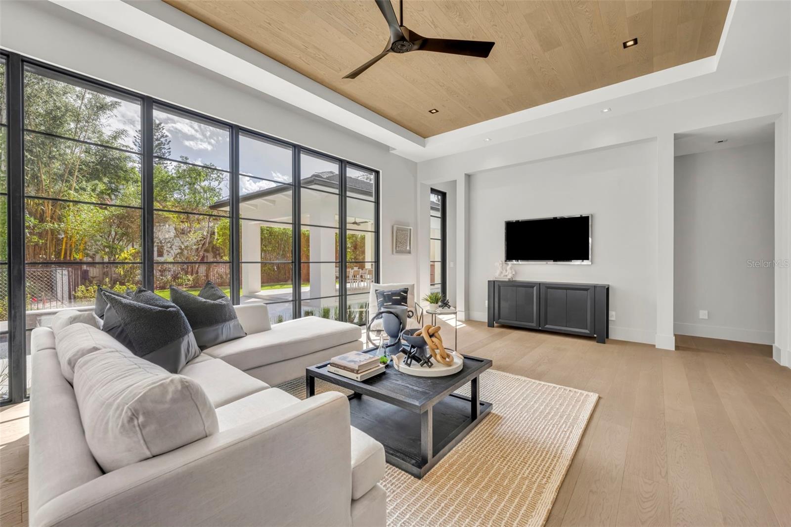 OSCEOLA PLACE - Residential