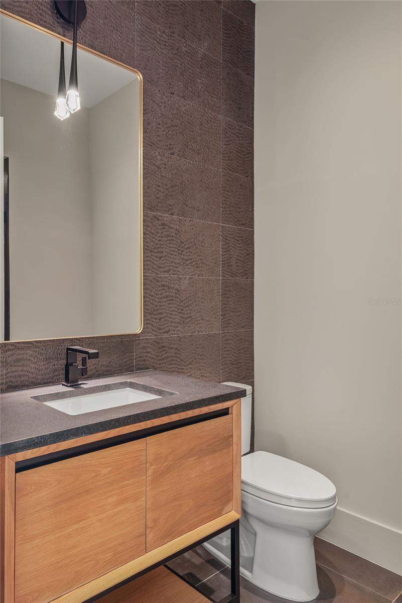 OSCEOLA PLACE - Residential