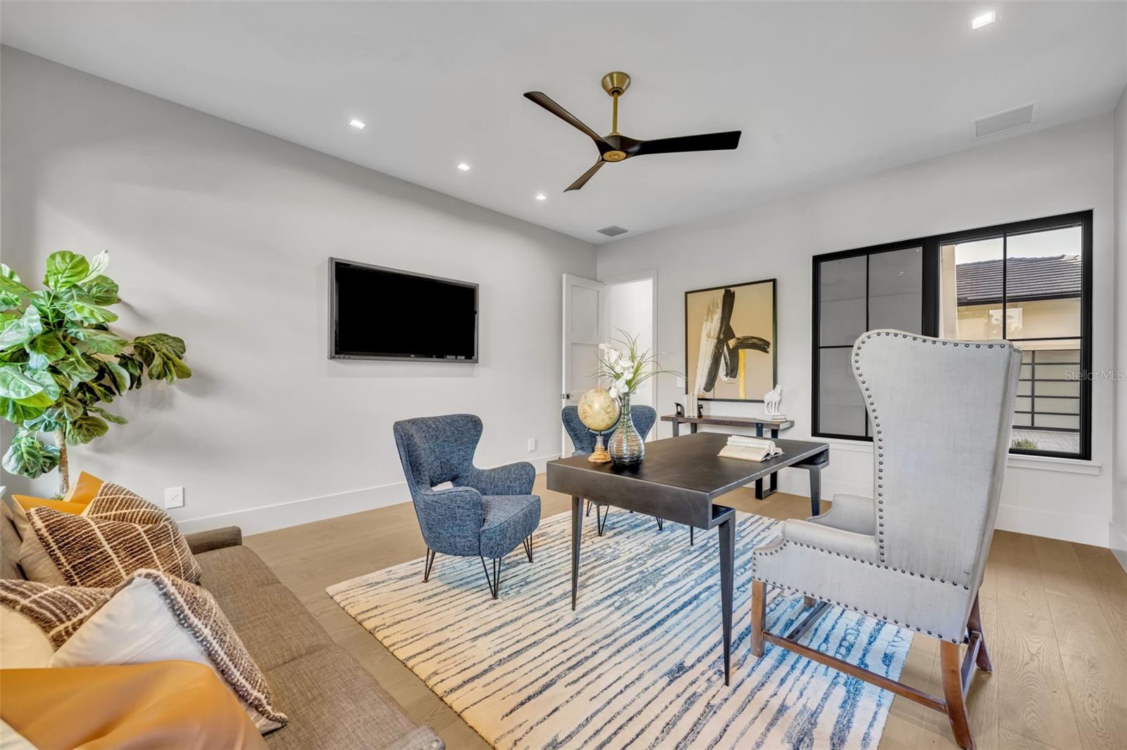 OSCEOLA PLACE - Residential