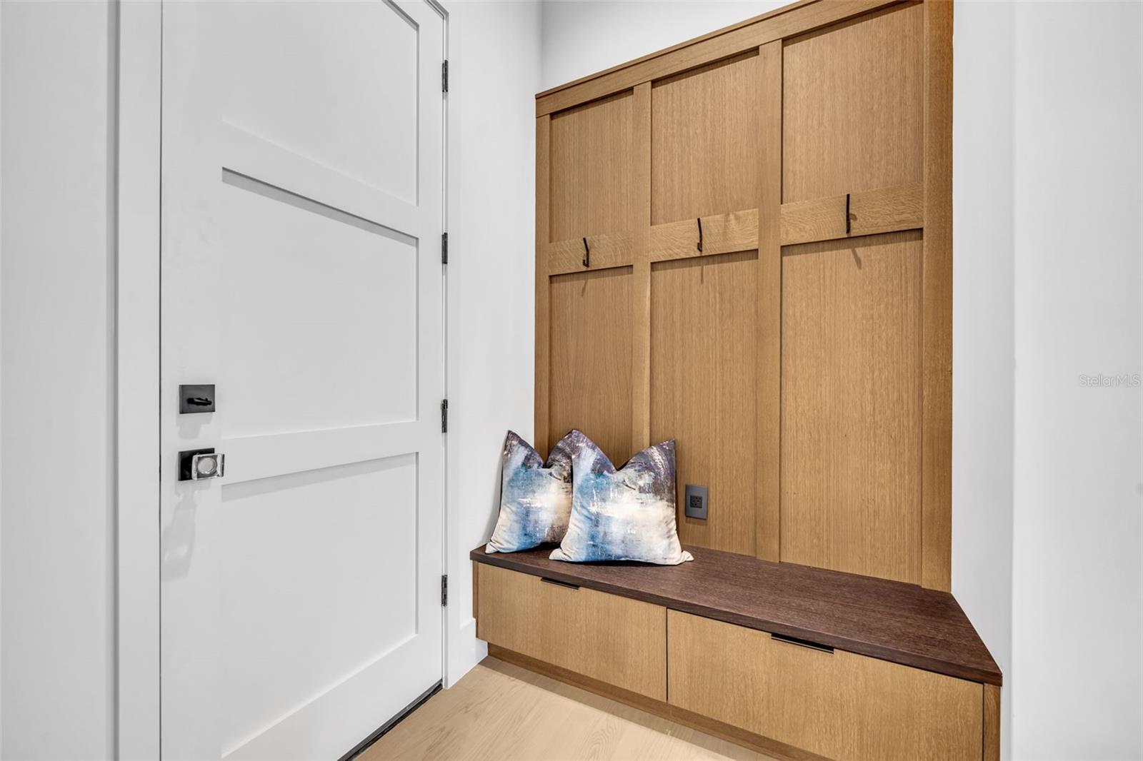 OSCEOLA PLACE - Residential