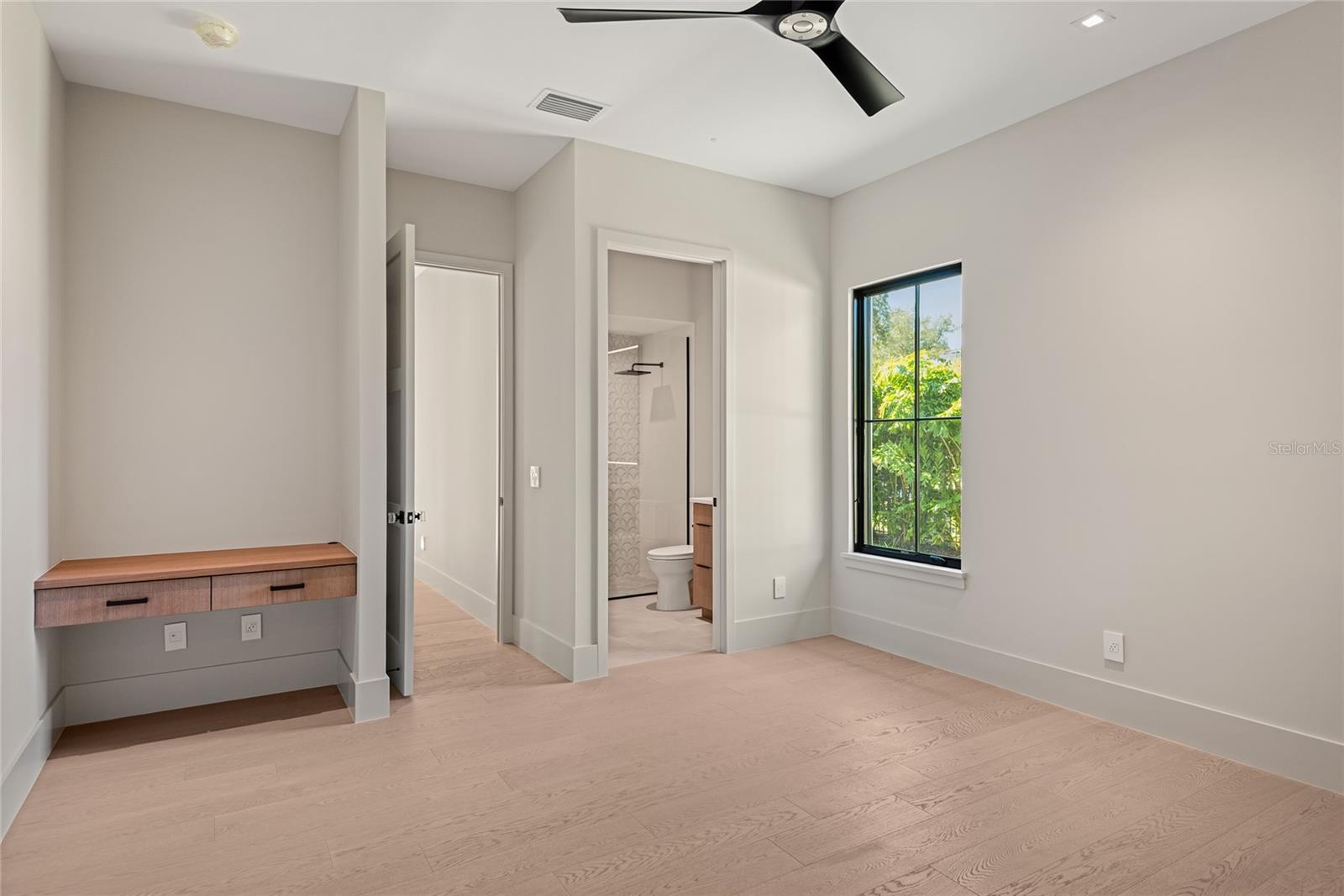 OSCEOLA PLACE - Residential