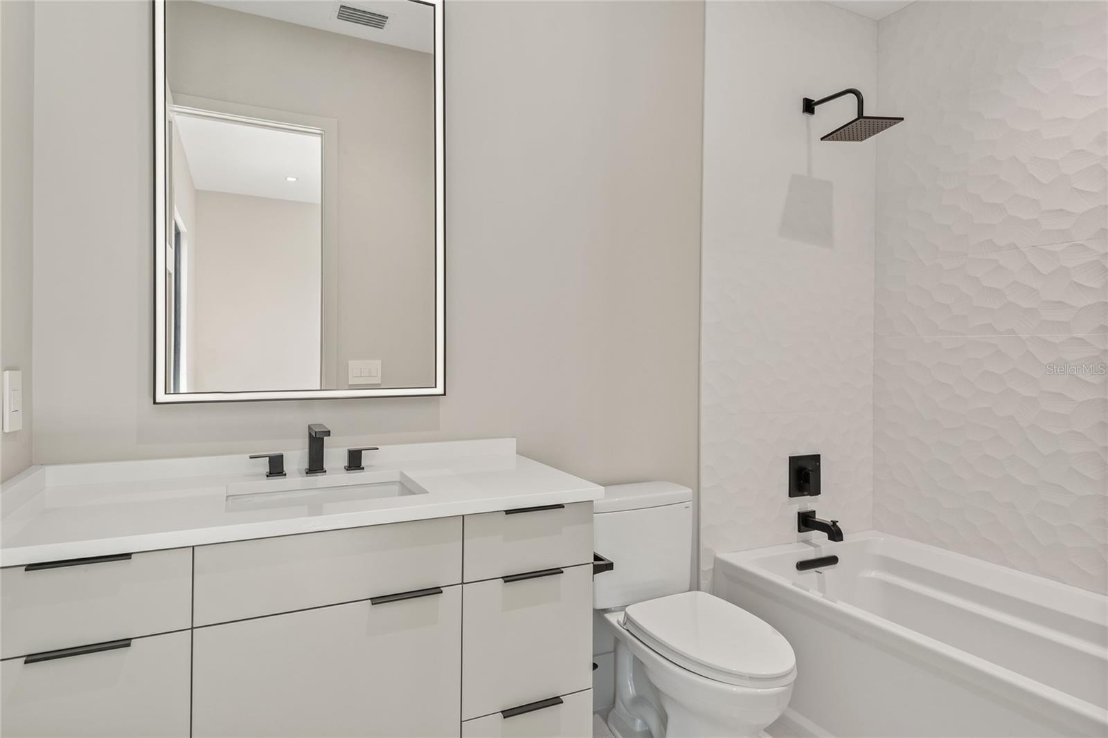 OSCEOLA PLACE - Residential