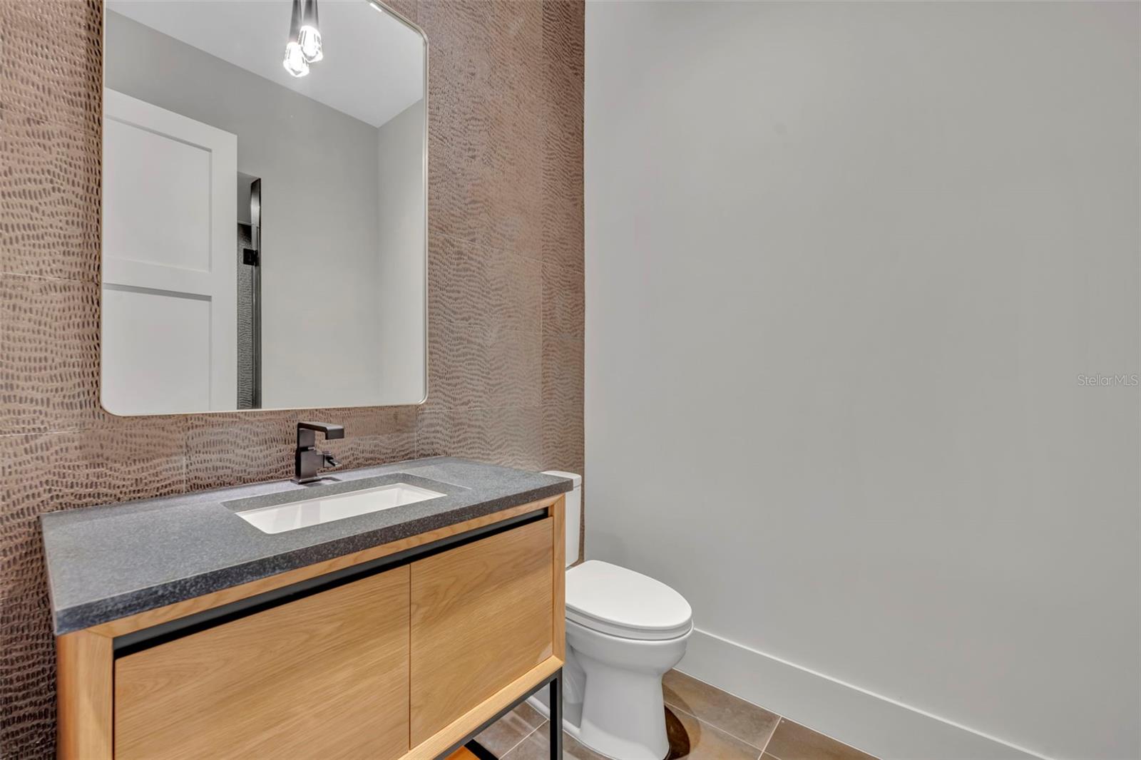 OSCEOLA PLACE - Residential