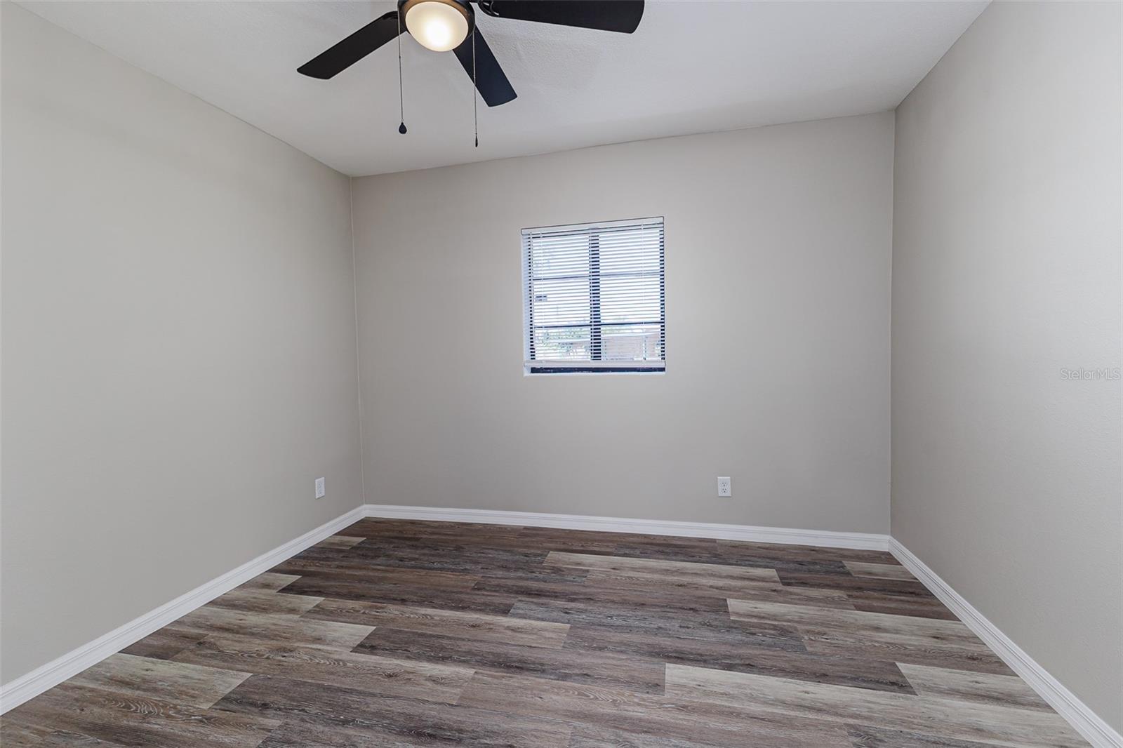 WESTCHESTER MANOR - Residential