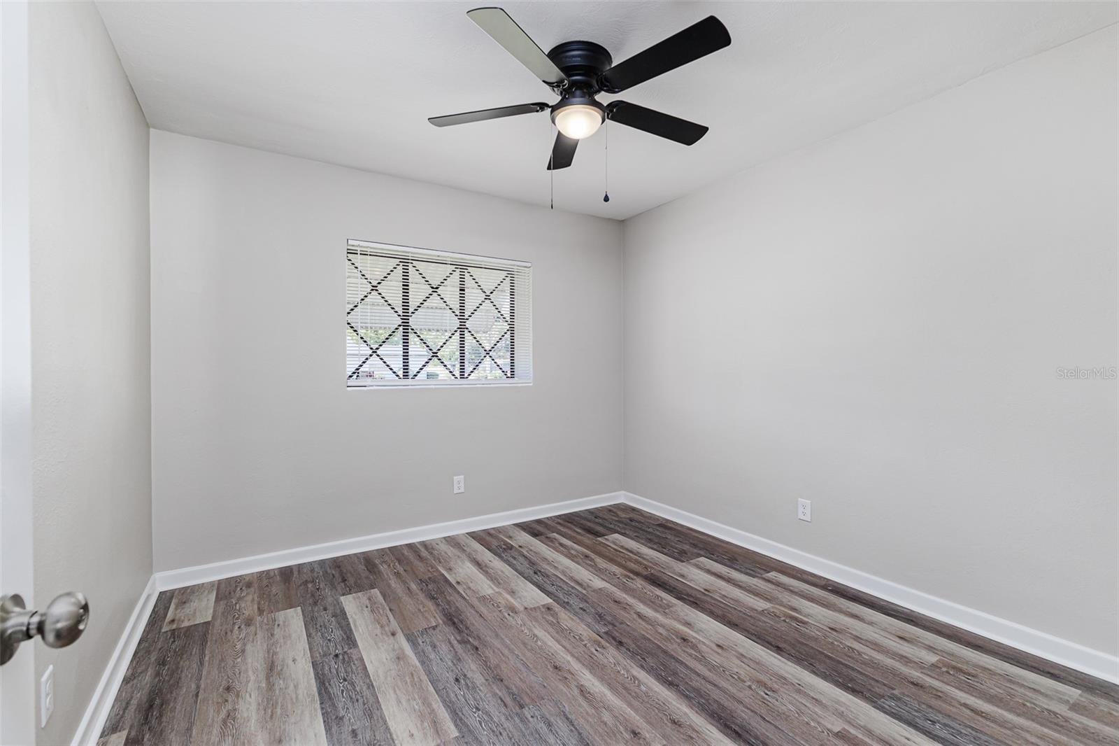 WESTCHESTER MANOR - Residential