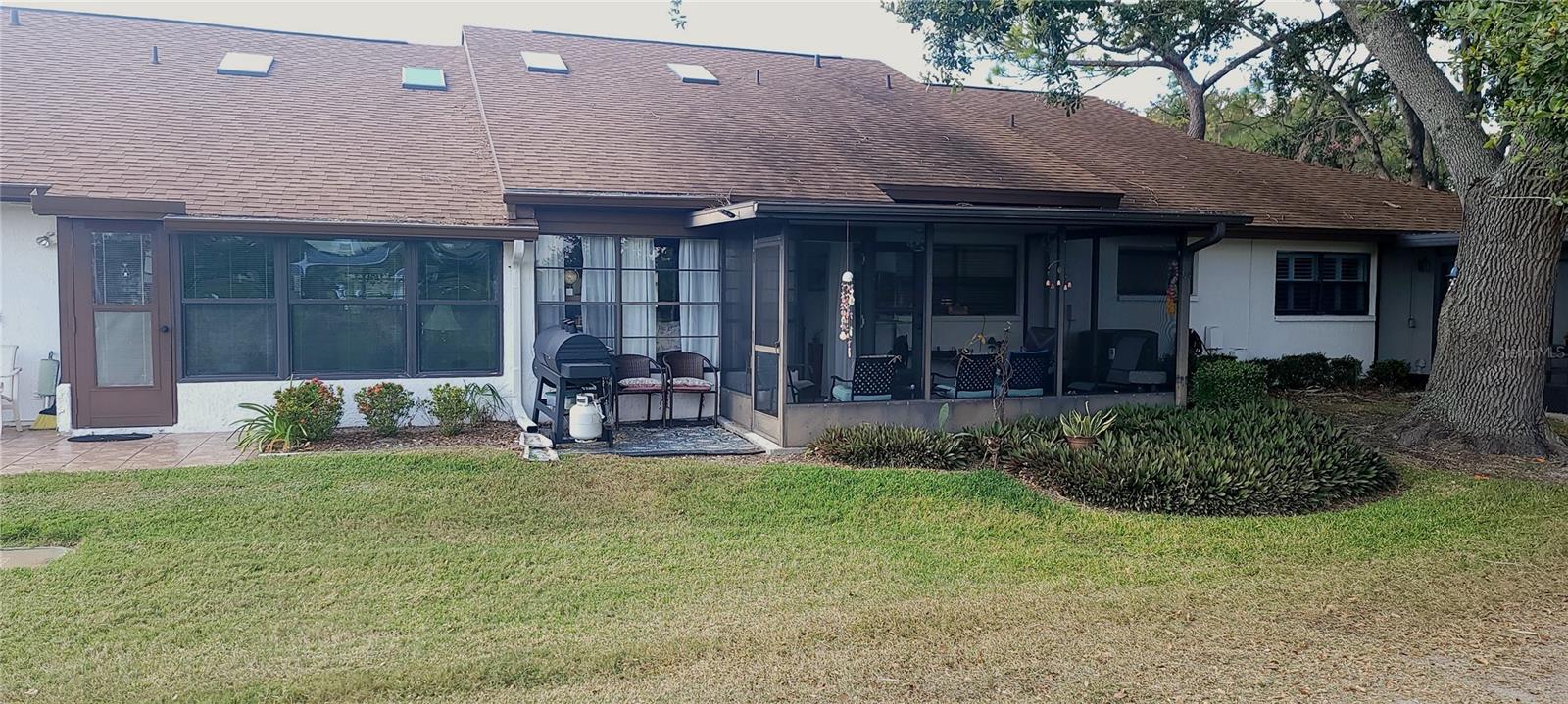 GOLF VIEW VILLAS CONDO 03A - Residential