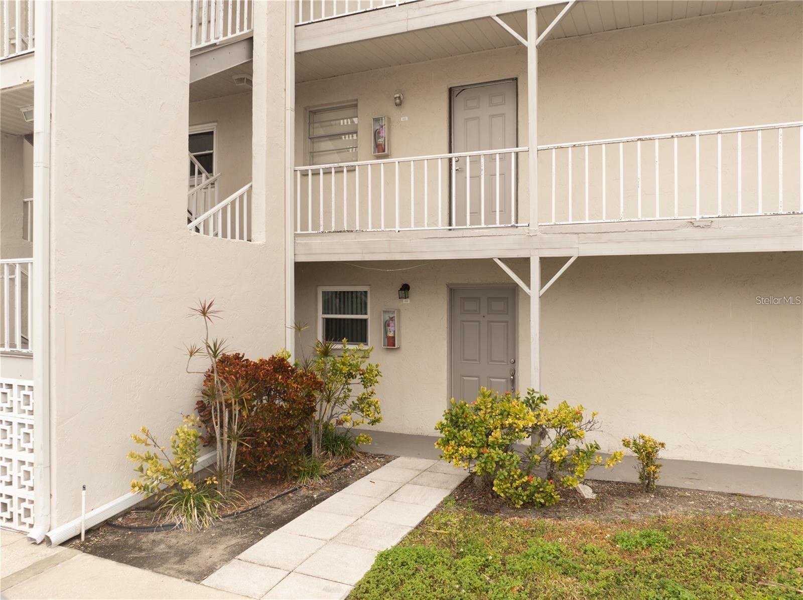 View CLEARWATER, FL 33759 condo