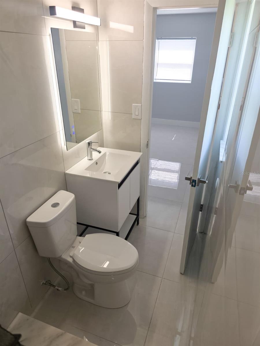 TANGELO PARK SEC 02 - Residential Lease