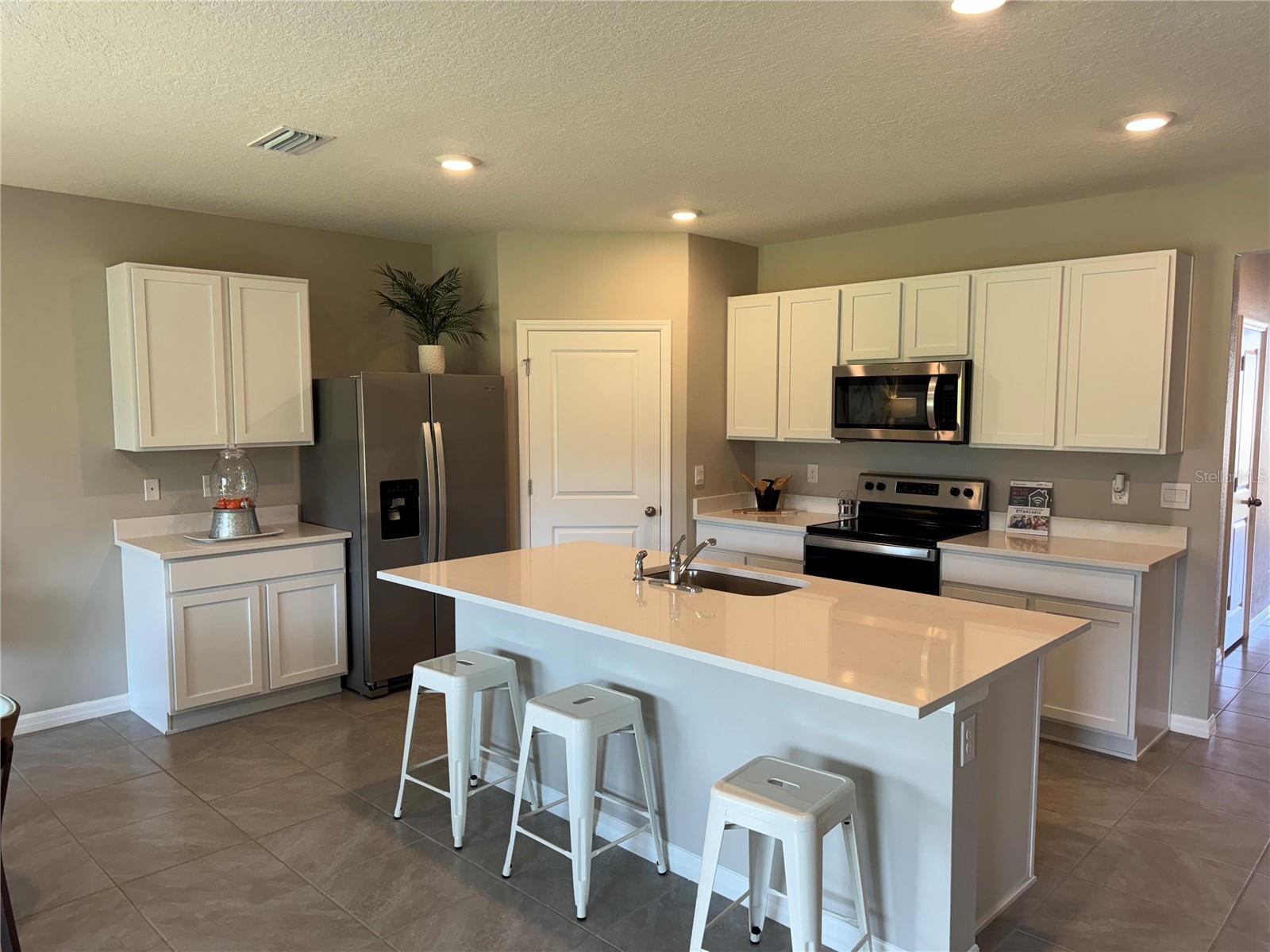 16820 HARVEST MOON WAY