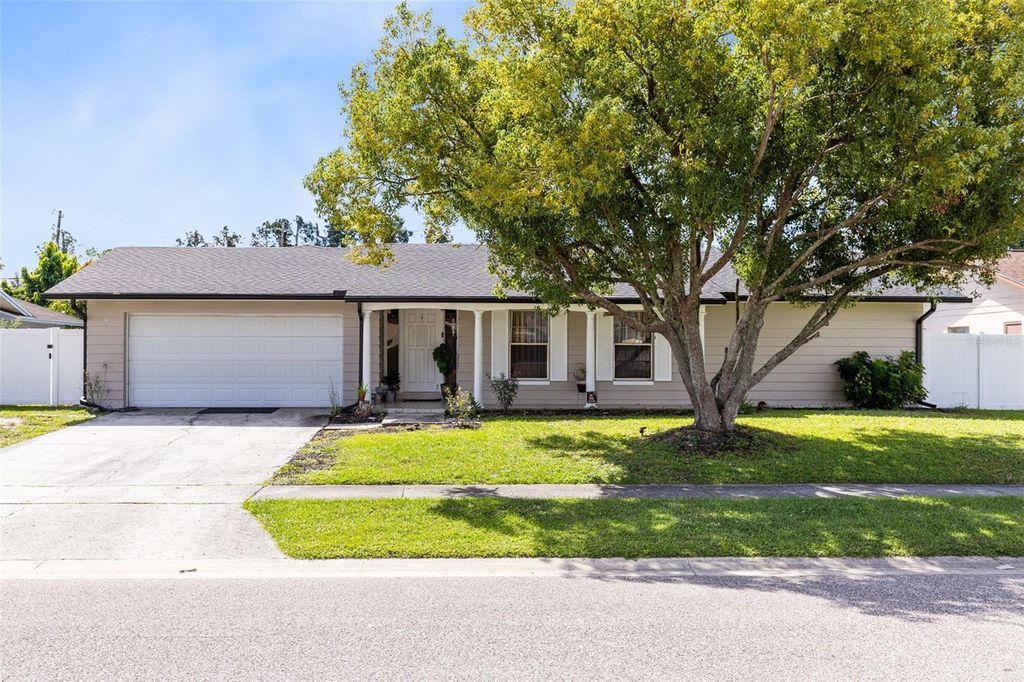 Photo of 7214 Jonquil Drive, Orlando, FL 32818 (MLS # O6352950)