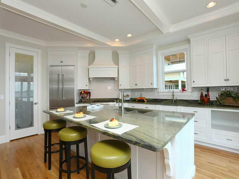 SUNRISE LANE - Residential