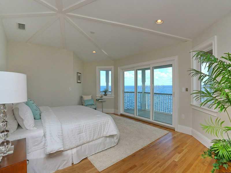 SUNRISE LANE - Residential