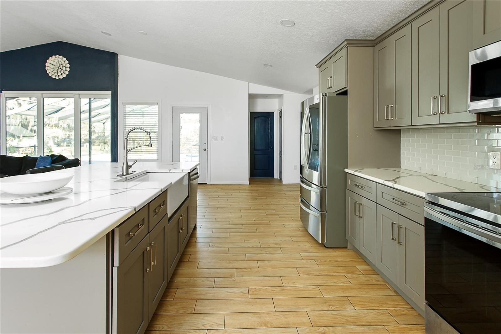 FOX RIDGE - Residential