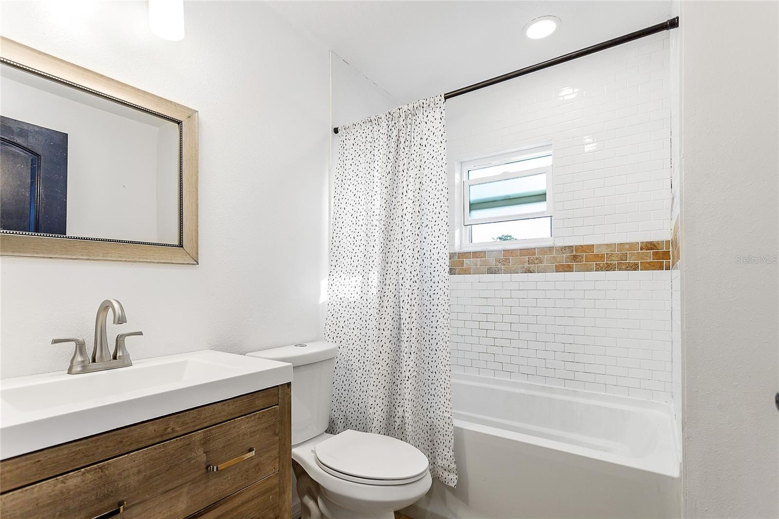 FOX RIDGE - Residential