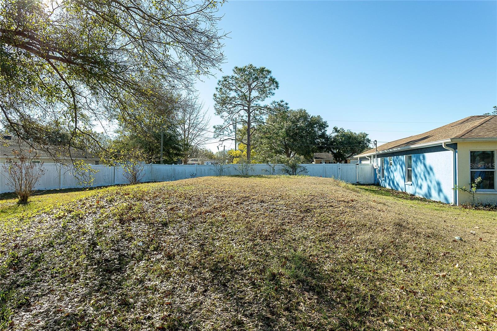 FOX RIDGE - Residential