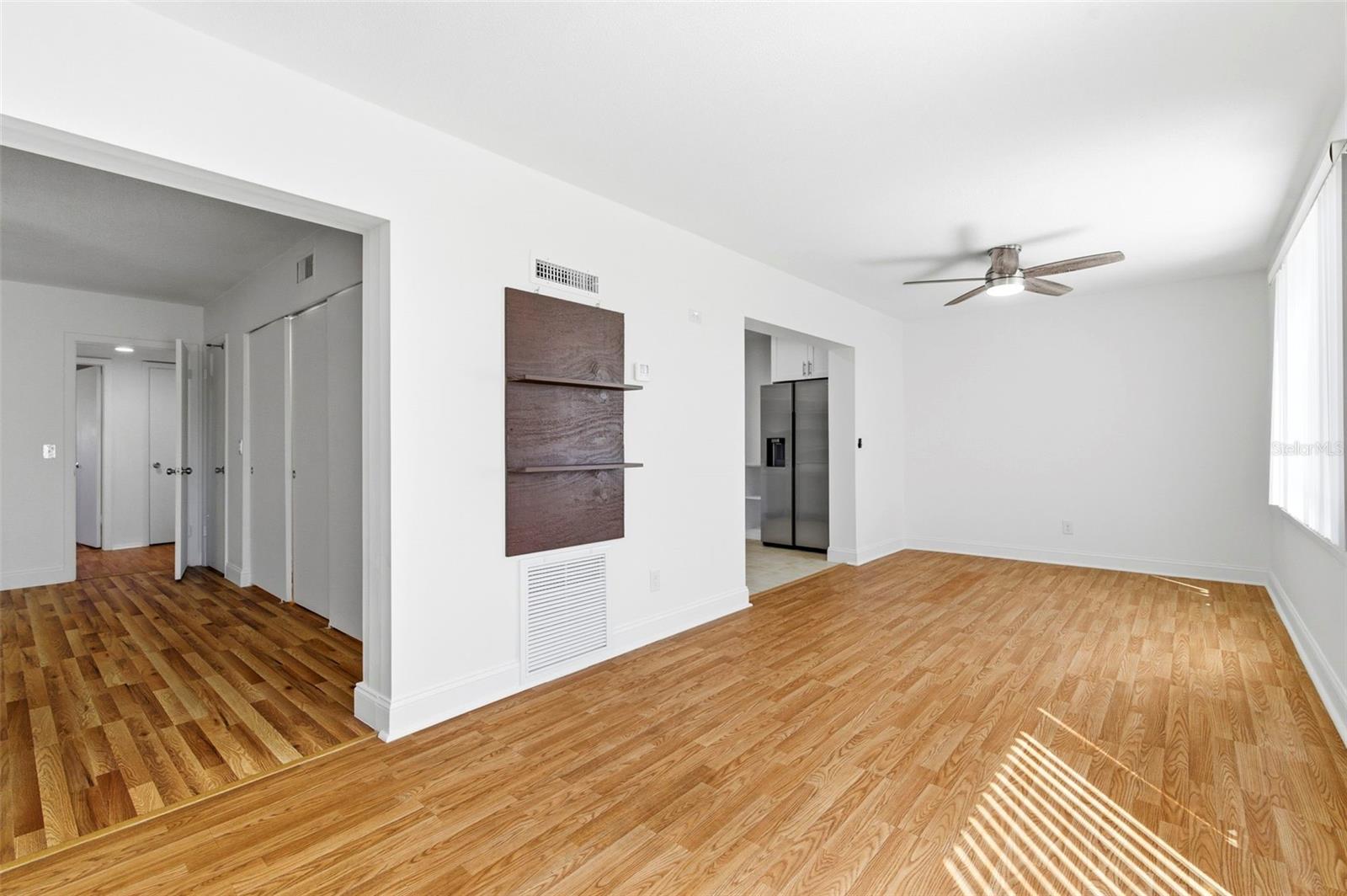 ON TOP OF THE WORLD - Residential