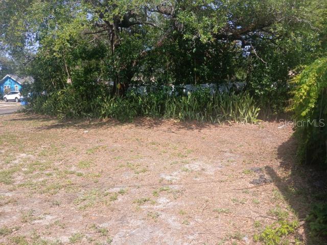 GLENWOOD HEIGHTS - Land