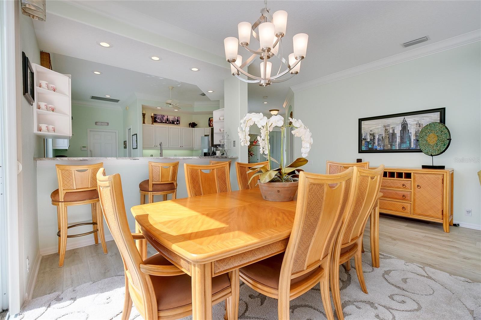 ROSEDALE 11 - Residential