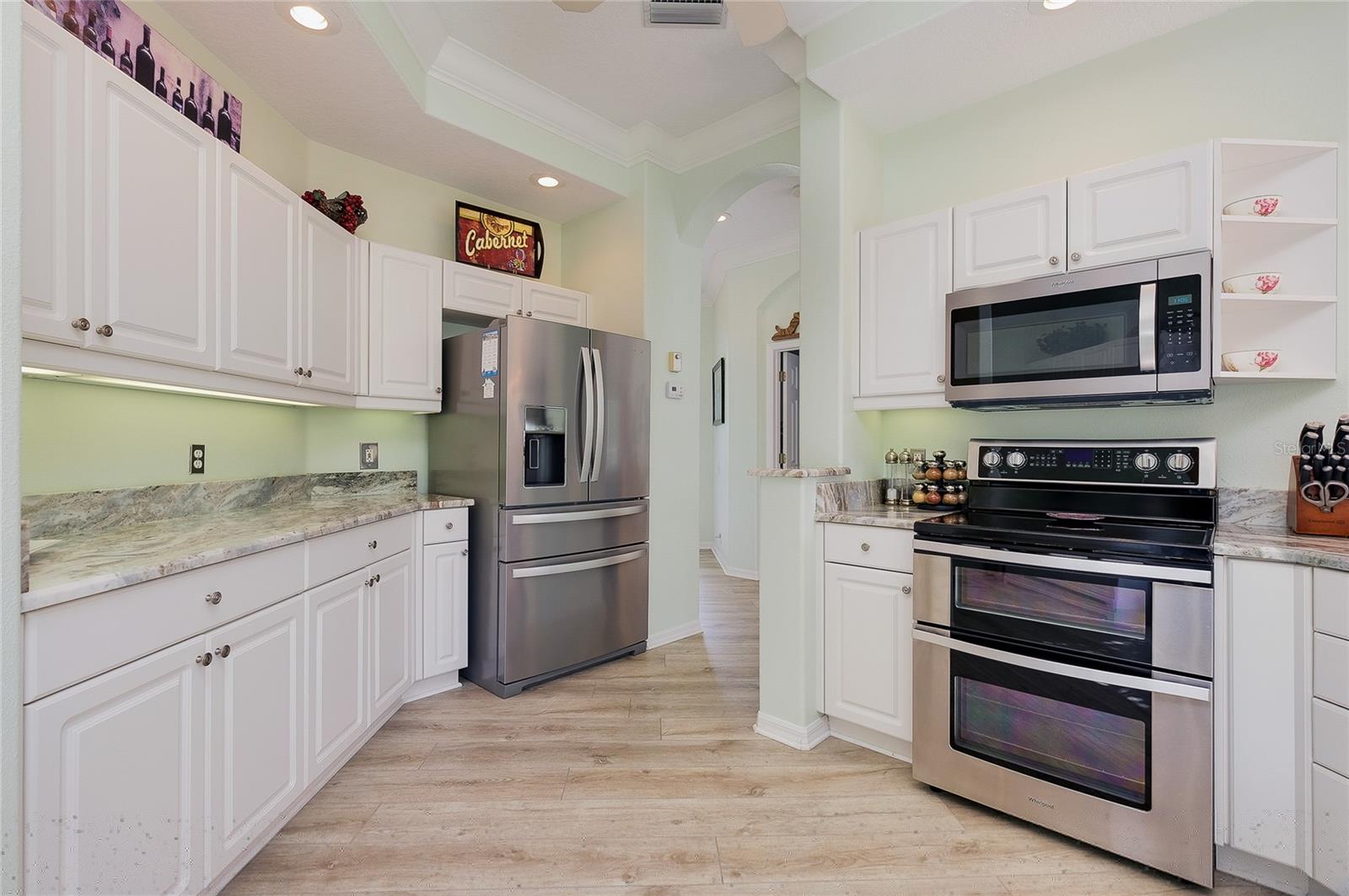 ROSEDALE 11 - Residential