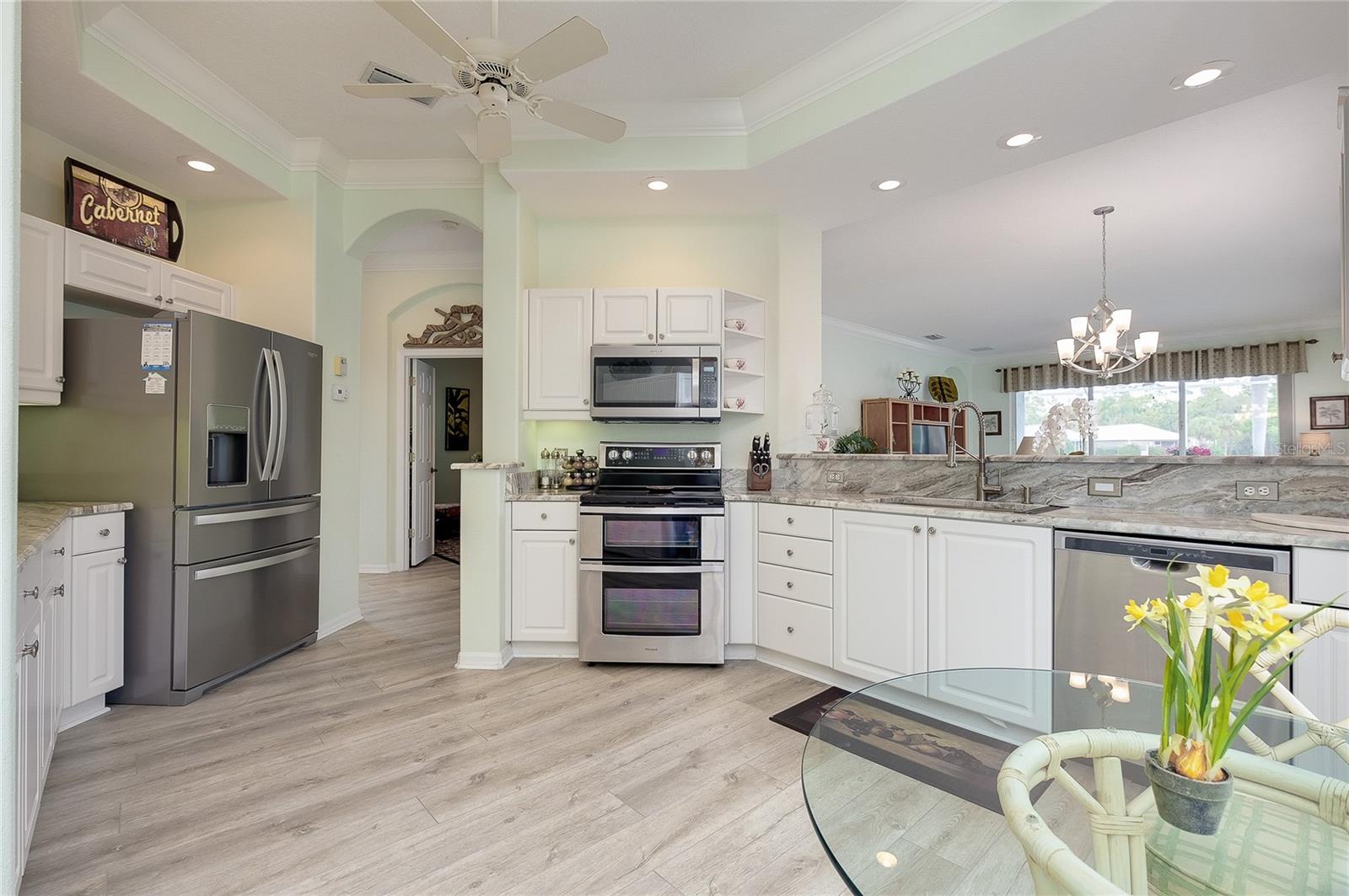 ROSEDALE 11 - Residential