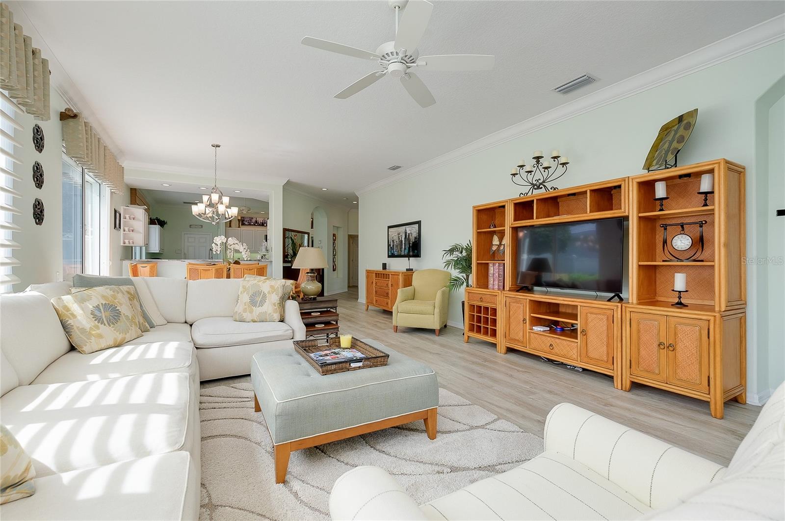 ROSEDALE 11 - Residential