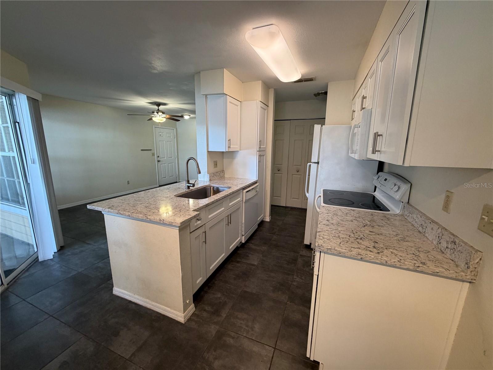 TRADEWINDS - Residential Lease