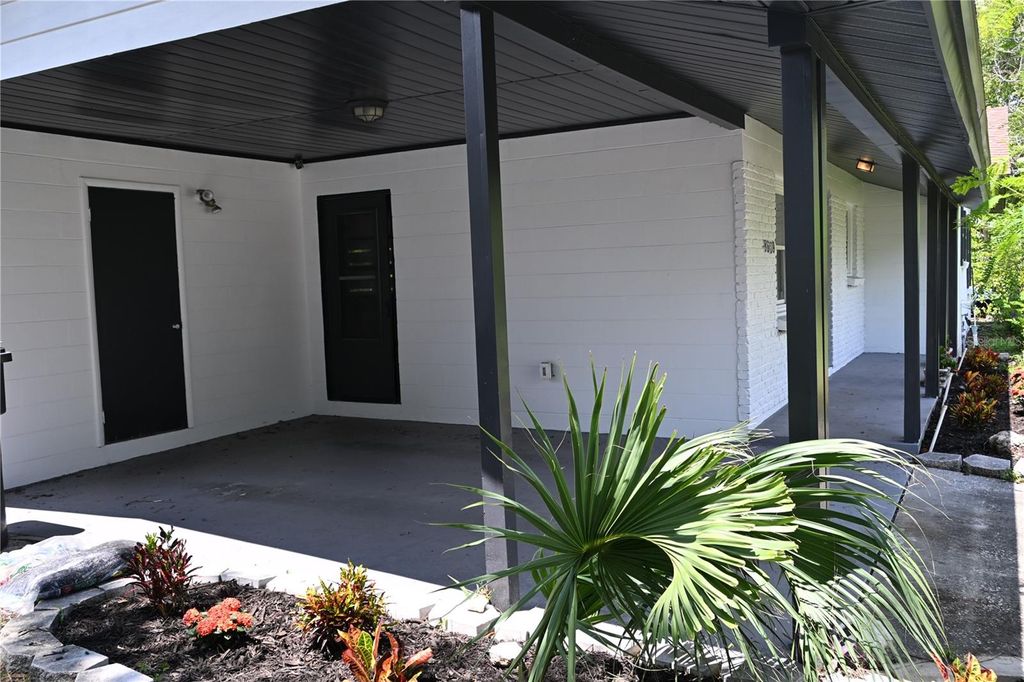 Photo of 8609 Driftwood Drive, Tampa, FL 33615 (MLS # TB8459808)