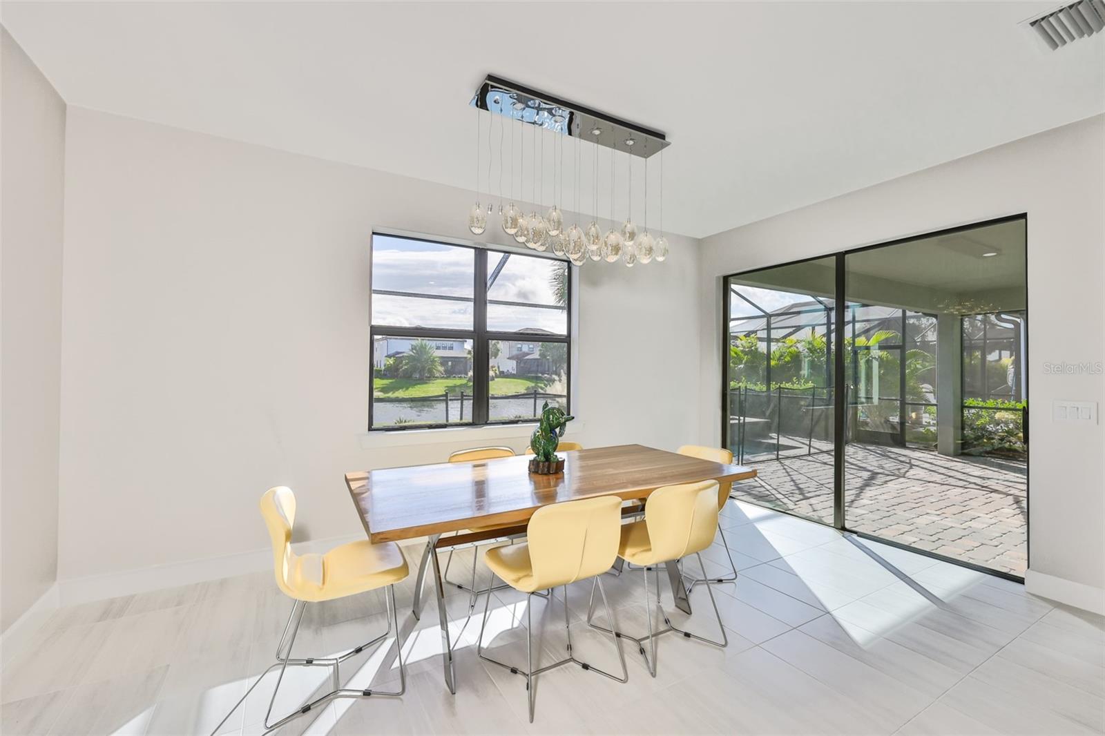 SAPPHIRE POINT PH IIIA - Residential