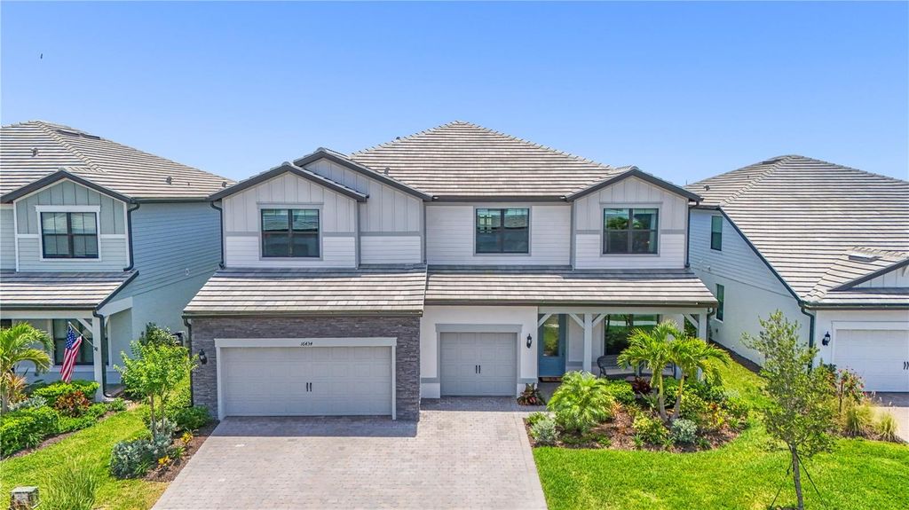 Photo of 16434 Slate Place, Lakewood Ranch, FL 34211 (MLS # A4651064)