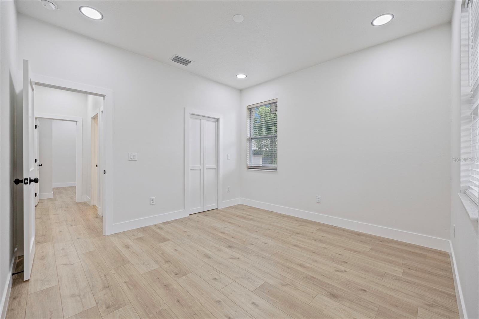 MENDELS RESUB OF BLOC - Residential