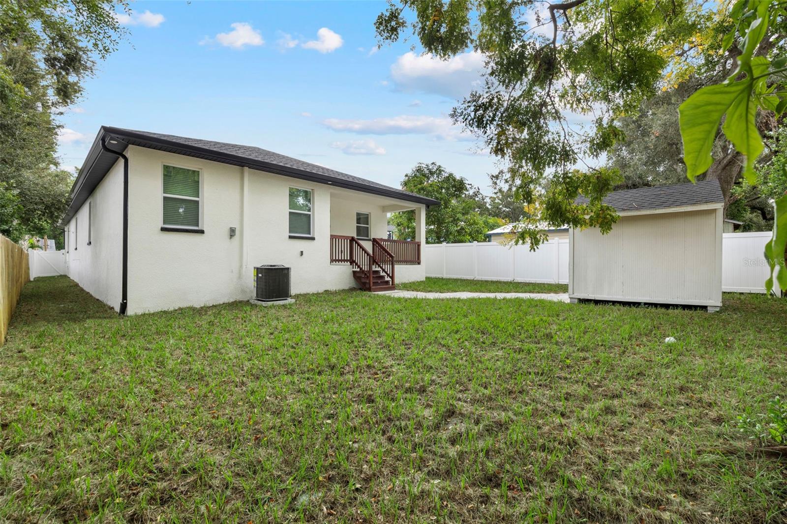 MENDELS RESUB OF BLOC - Residential