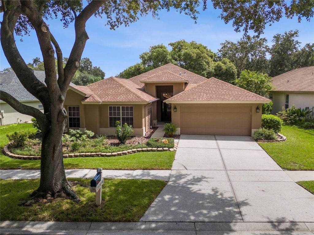 Photo of 3134 Bent Creek Drive, Valrico, FL 33596 (MLS # TB8551245)