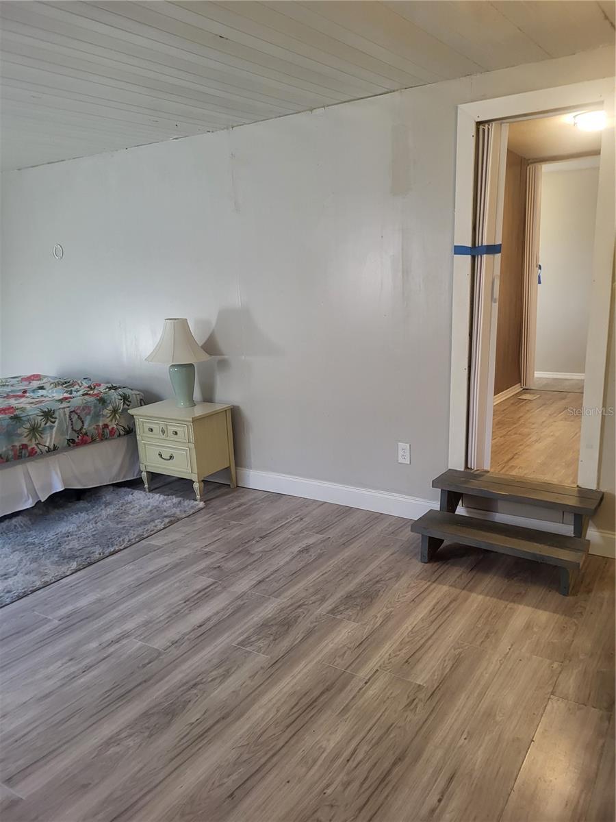 HOLIDAY VILLAGE CO-OP M/H UNREC - Residential