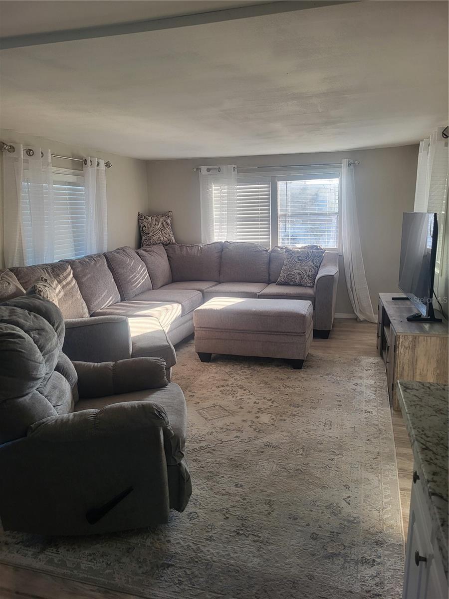 HOLIDAY VILLAGE CO-OP M/H UNREC - Residential