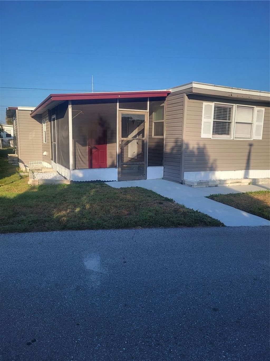 Photo of 6580 Seminole Boulevard #424, Seminole, FL 33772 (MLS # TB8491562)