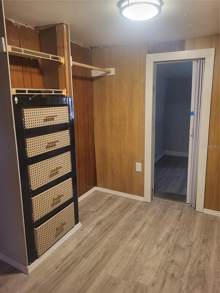 HOLIDAY VILLAGE CO-OP M/H UNREC - Residential