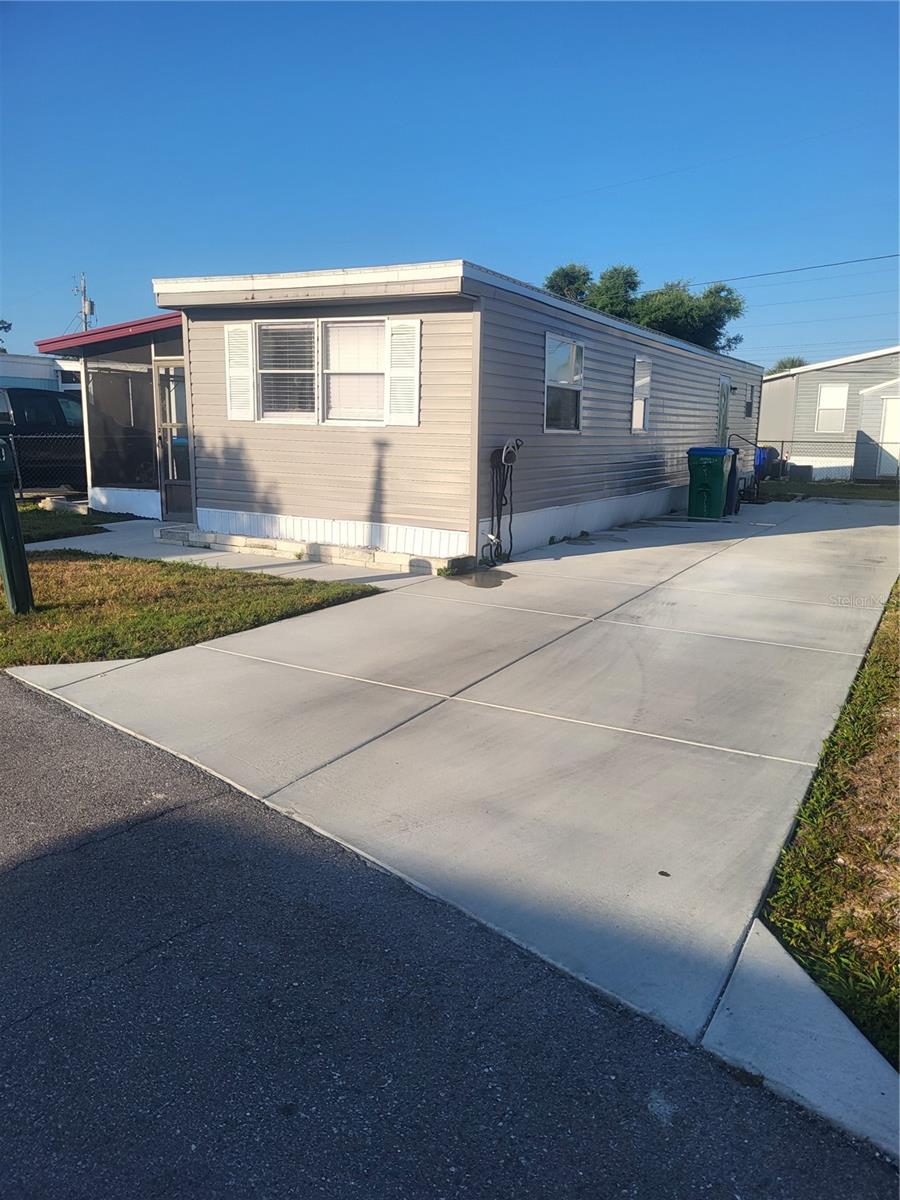 HOLIDAY VILLAGE CO-OP M/H UNREC - Residential