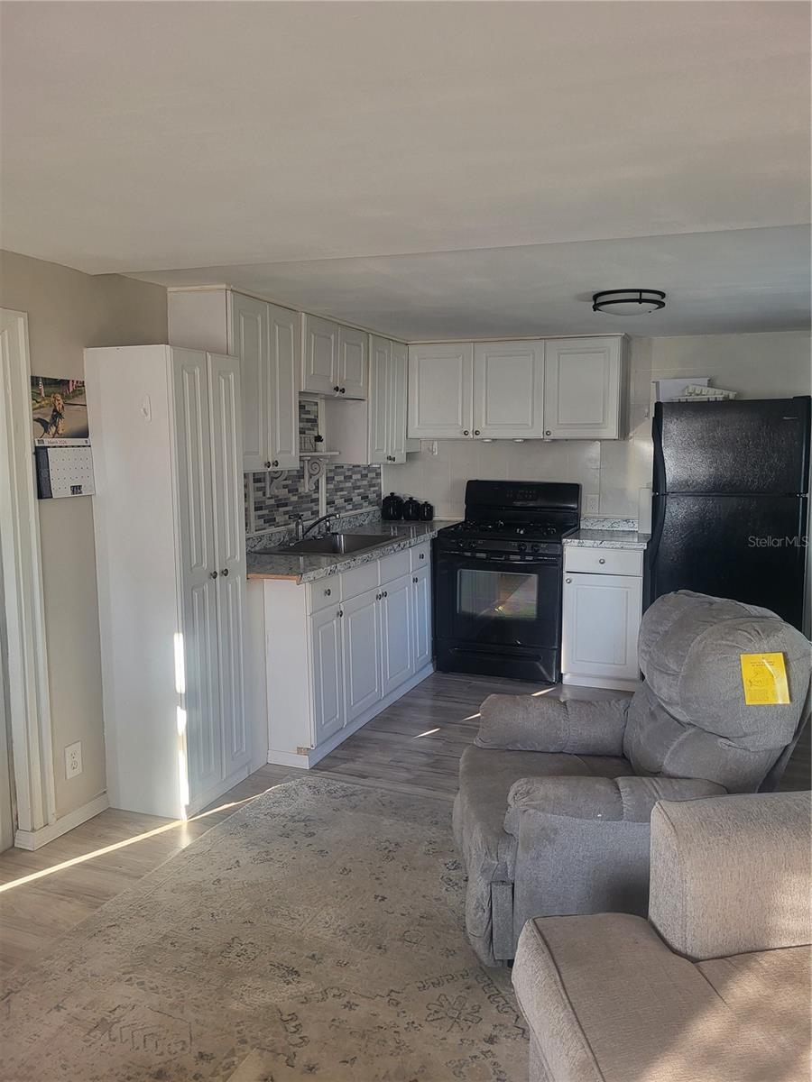 HOLIDAY VILLAGE CO-OP M/H UNREC - Residential