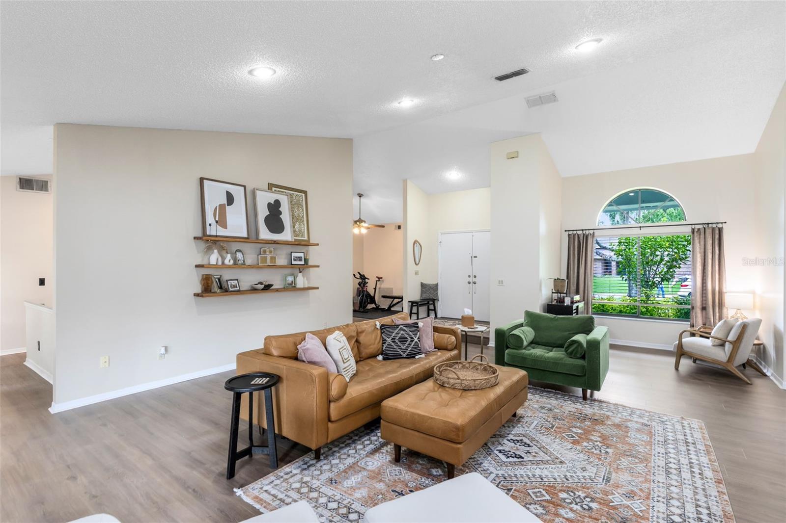1179 FREEDOM LANE