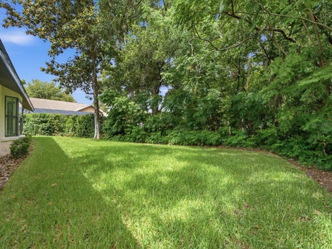 Tiny photo for 4 Redbay Court E, Homosassa, FL 34446 (MLS # W7886679)