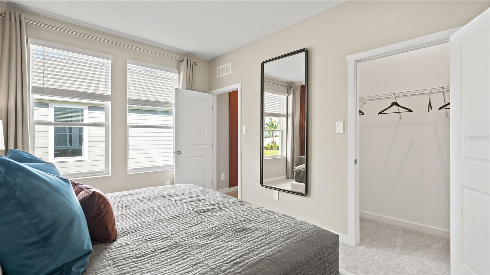 PROVIDENCE GARDEN HILLS 50S GC - Residential