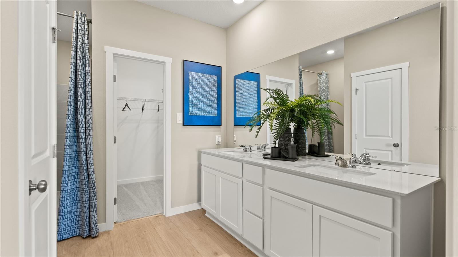 PROVIDENCE GARDEN HILLS 50S GC - Residential