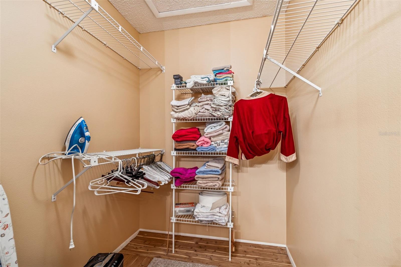 VILLAS OF BEACON GROVES - Residential