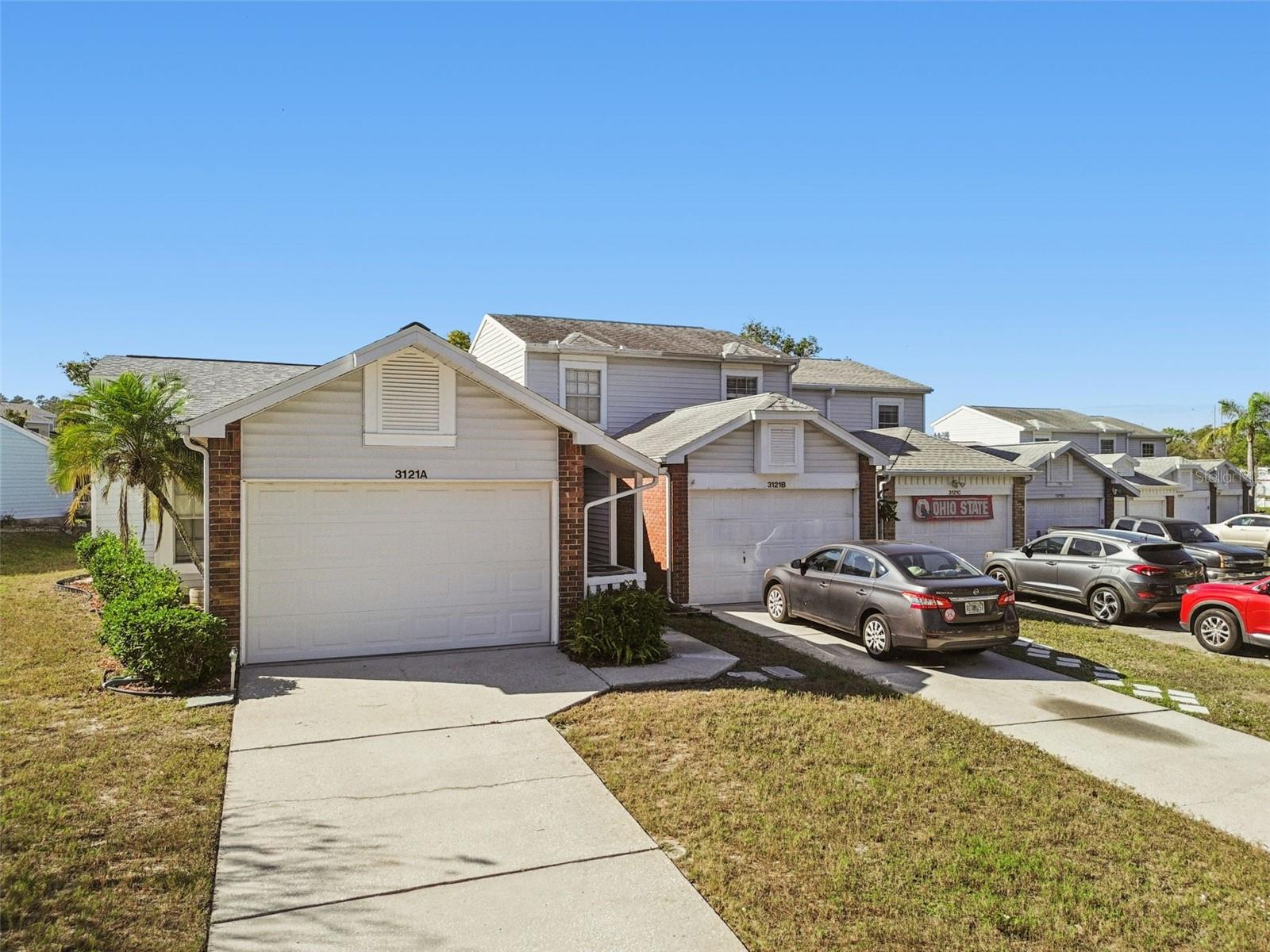 VILLAS OF BEACON GROVES - Residential