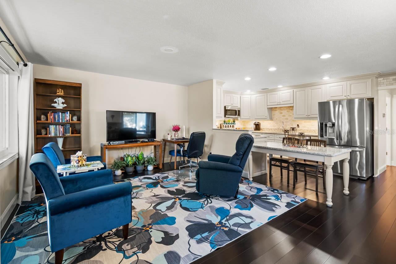 DORCHESTER C CONDO - Residential