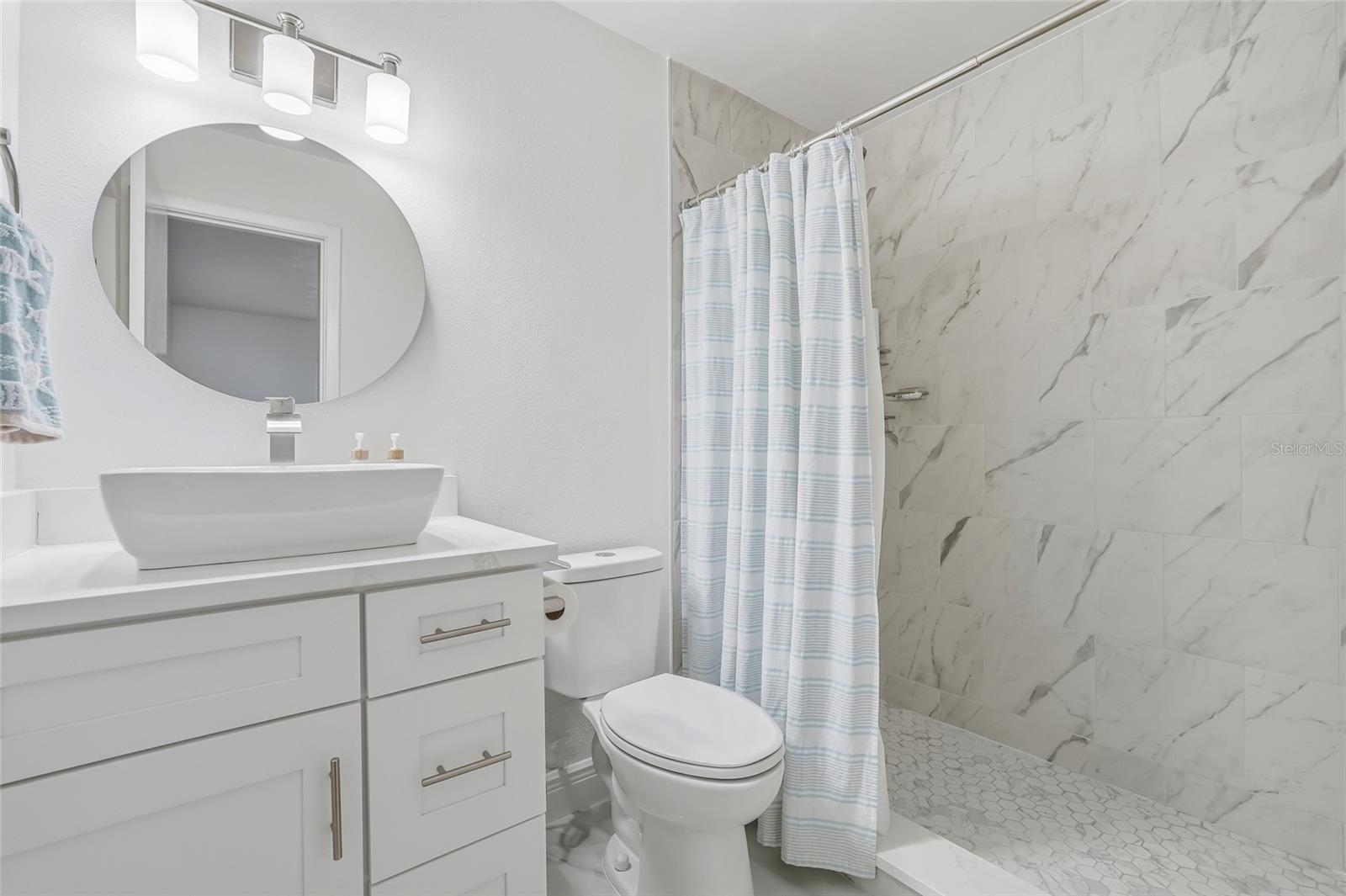 TAMPAS NORTH SIDE COUNTRY CLU - Residential