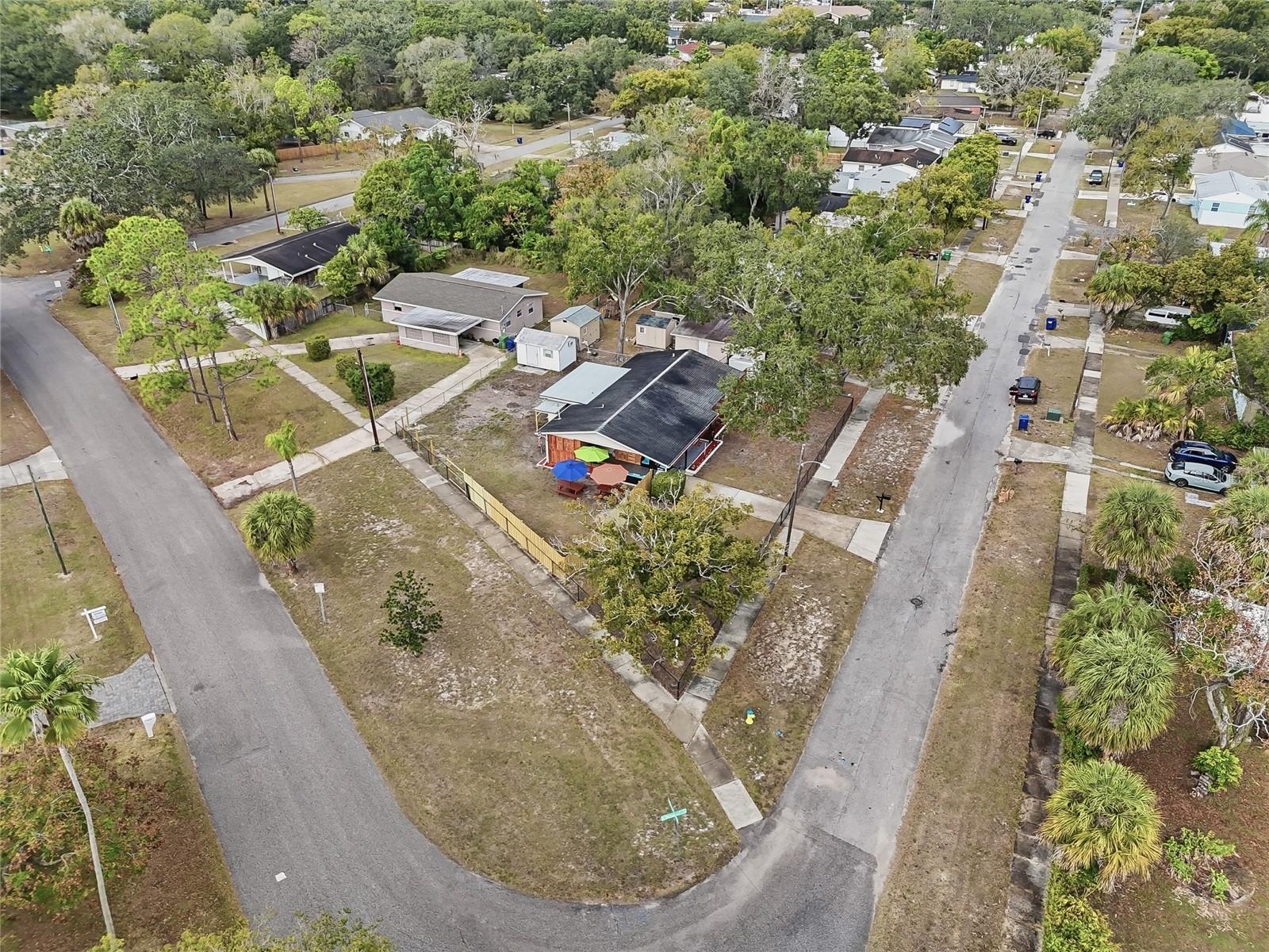 TAMPAS NORTH SIDE COUNTRY CLU - Residential