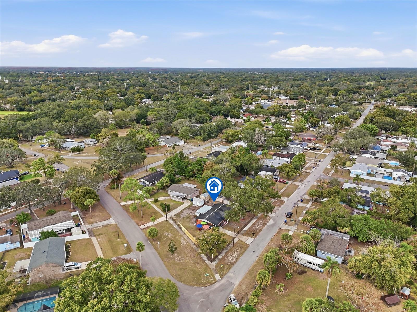 TAMPAS NORTH SIDE COUNTRY CLU - Residential