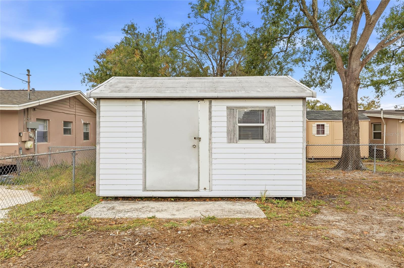 TAMPAS NORTH SIDE COUNTRY CLU - Residential