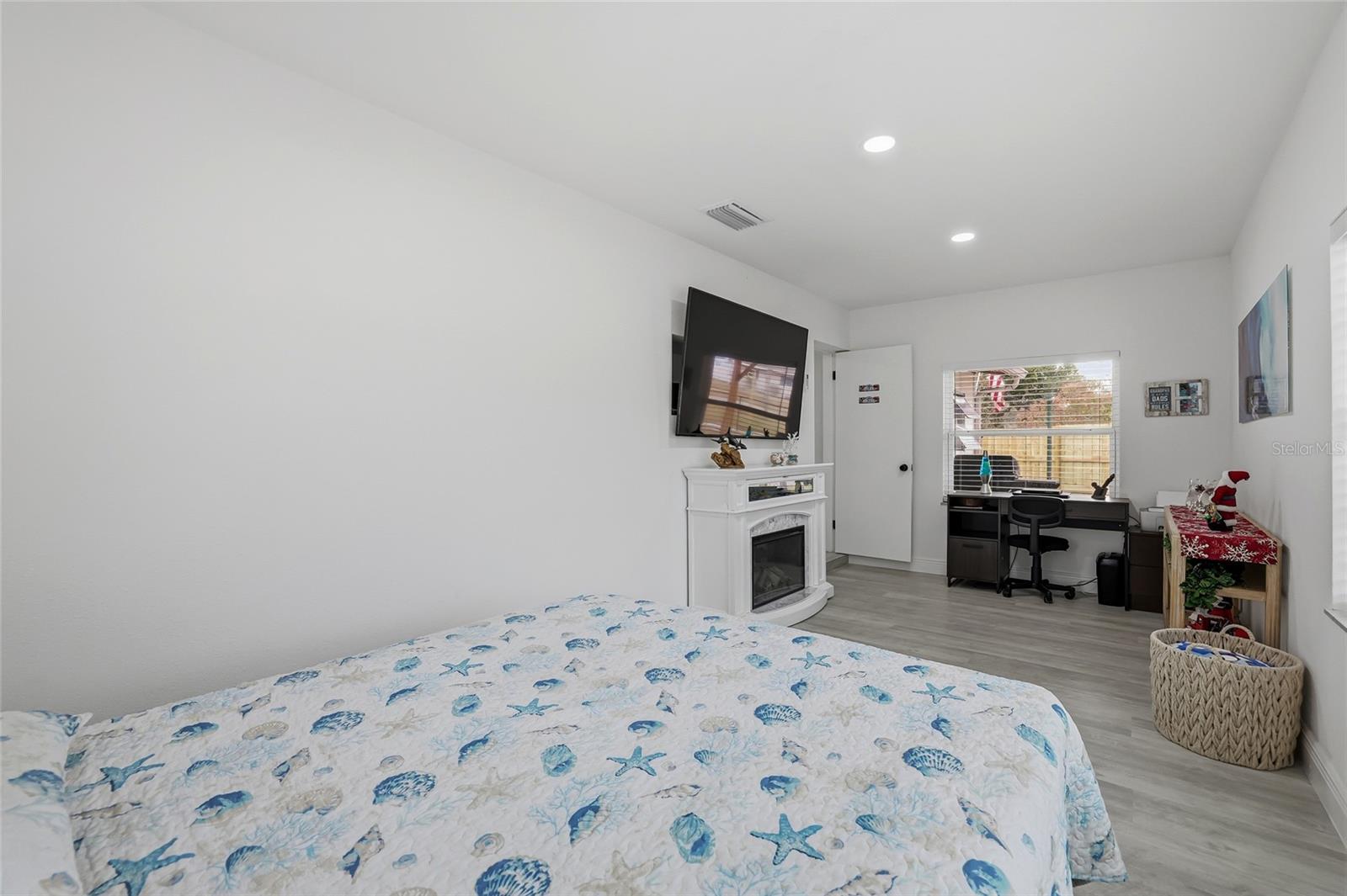 TAMPAS NORTH SIDE COUNTRY CLU - Residential